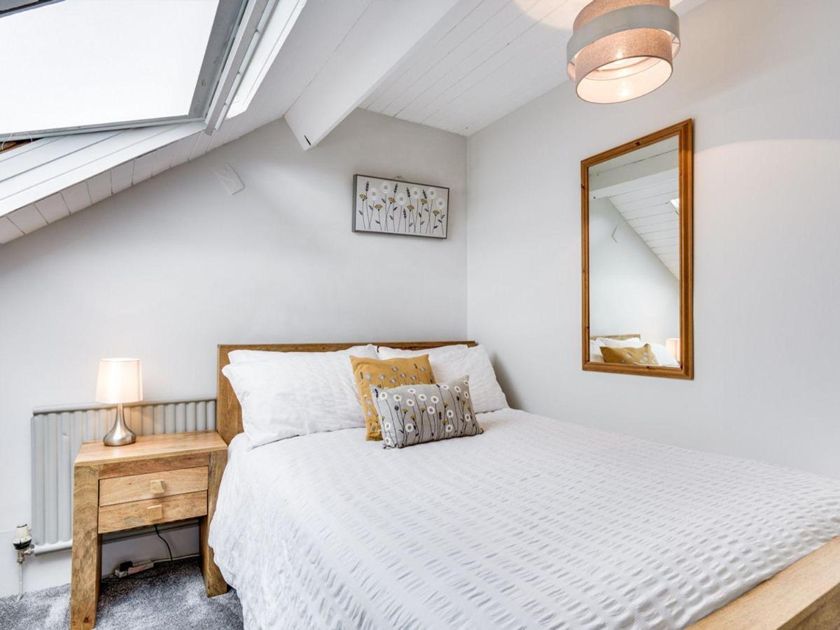 Gorgeous Cottage In Bowness Экстерьер фото