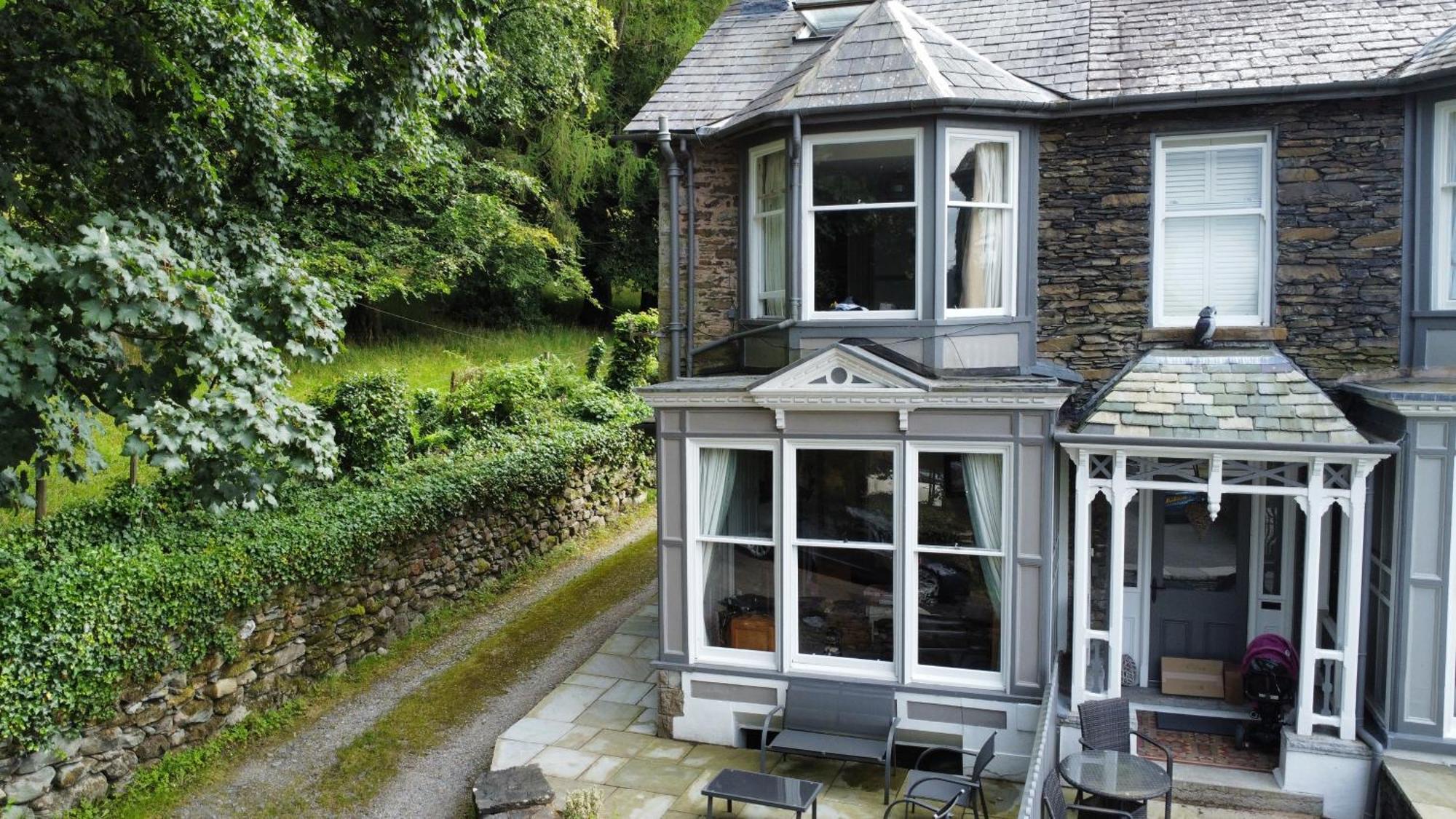Gorgeous Cottage In Bowness Экстерьер фото